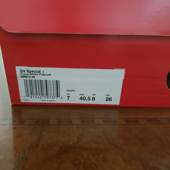 PUMA - Picture 5 of 5